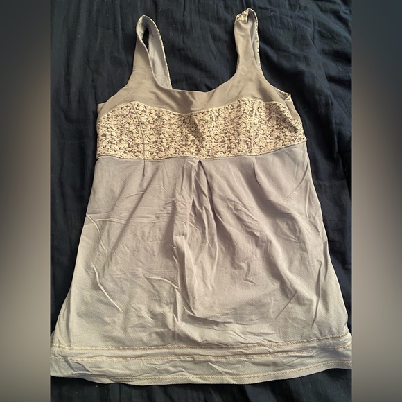 Lululemon Elevate Tank in Ambient Grey and Petite Fleur Silver Spoon Tank Top - Picture 9 of 13